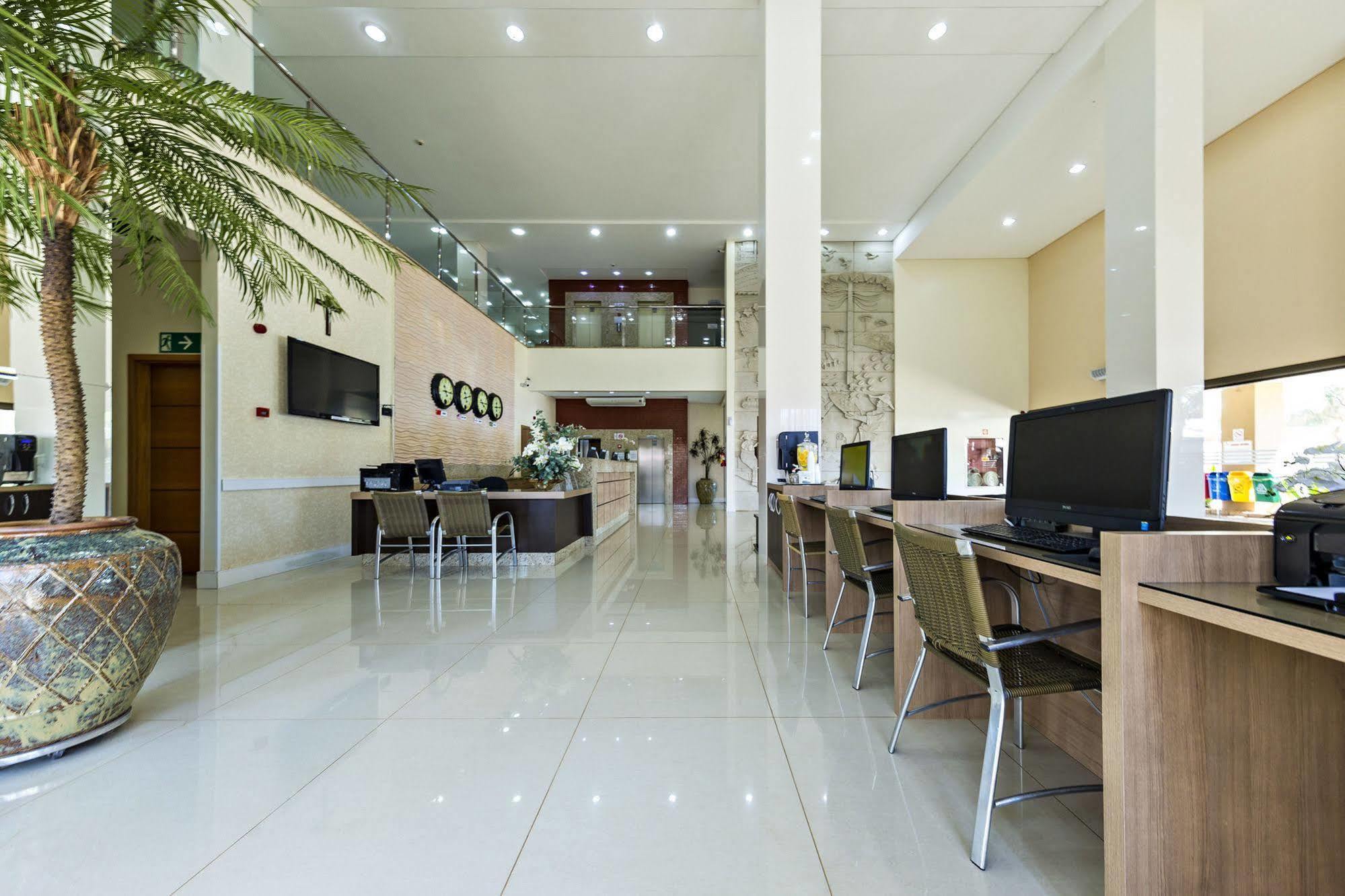 Hotel Thomasi Express มารินกา ภายนอก รูปภาพ