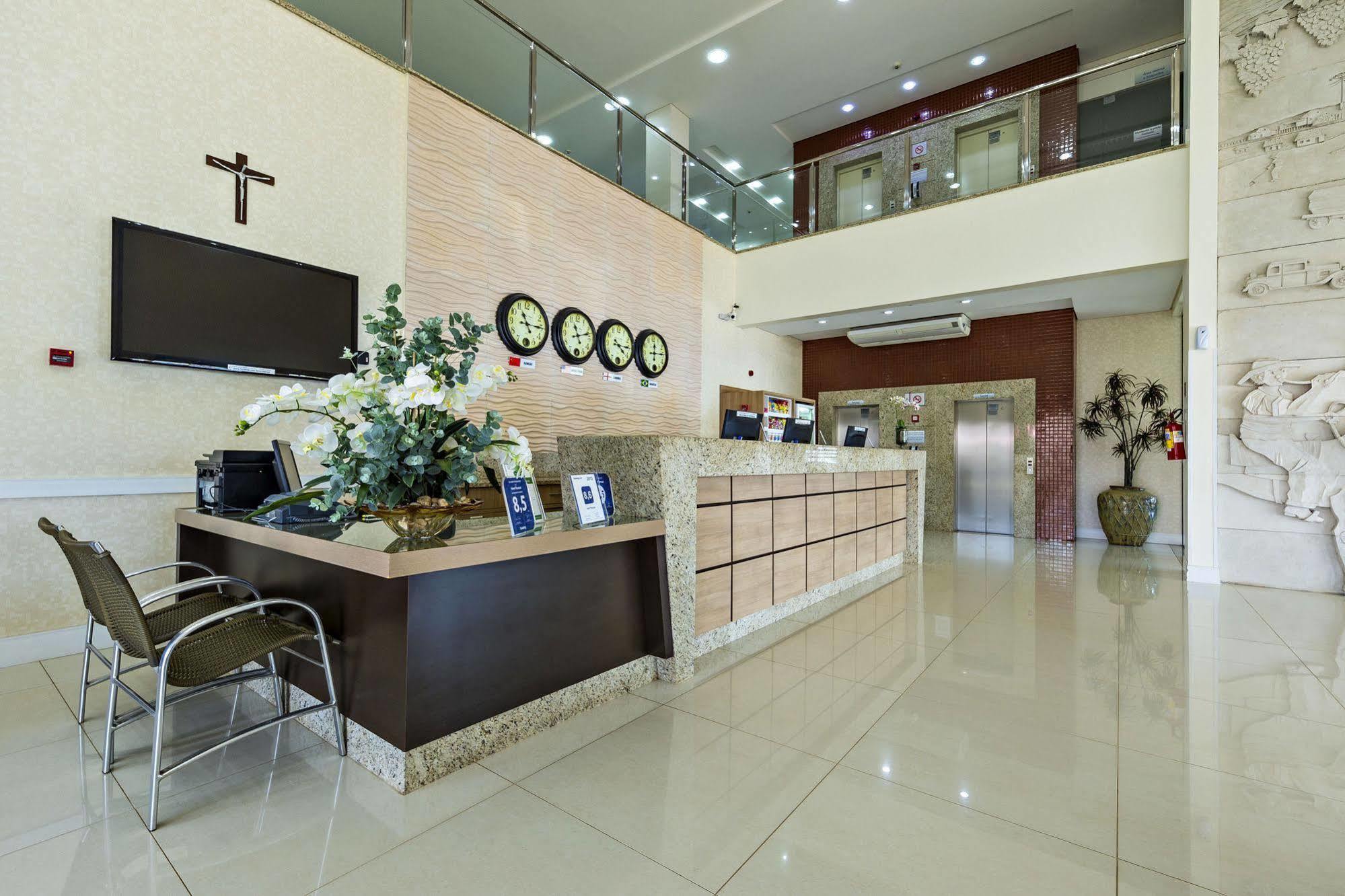 Hotel Thomasi Express มารินกา ภายนอก รูปภาพ