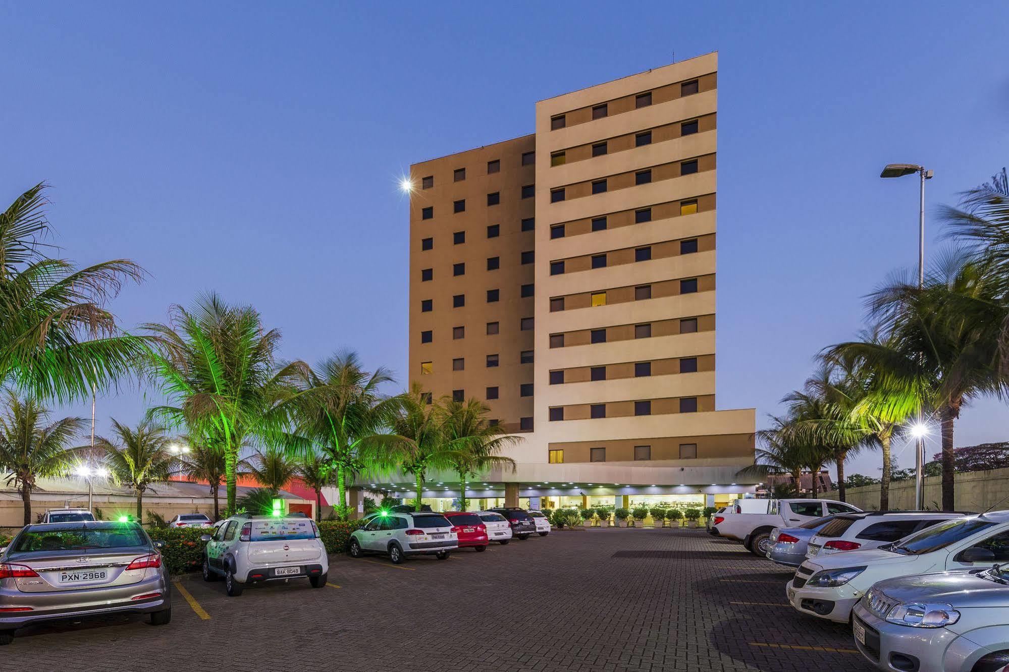Hotel Thomasi Express มารินกา ภายนอก รูปภาพ